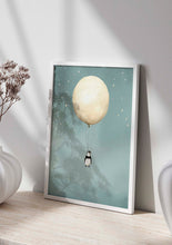 Load image into Gallery viewer, Aventura Lunar
